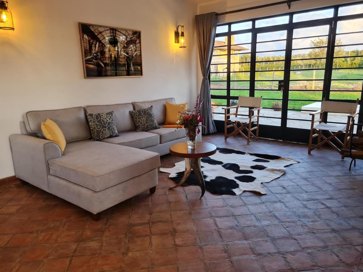 The Landing Nanyuki Cottages Buitenkant foto